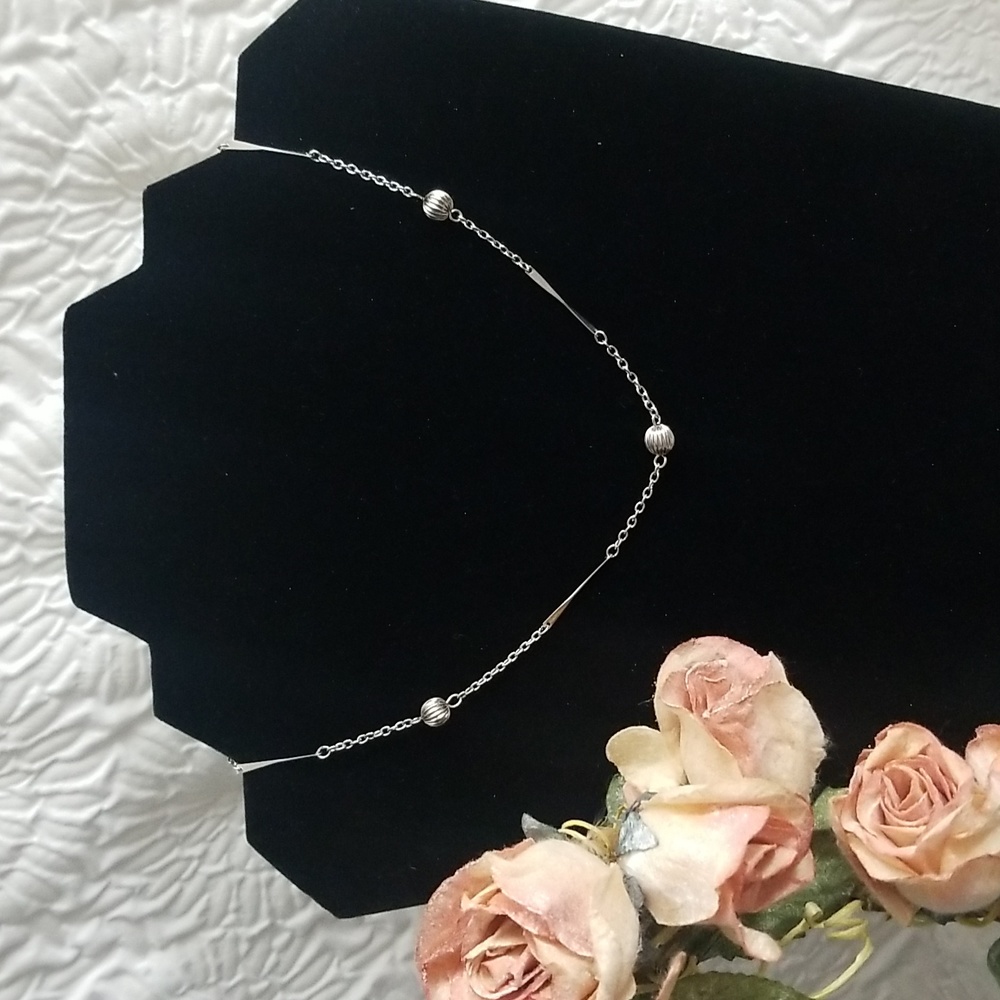 Vintage Deadstock 60s Silver 15.5" Corrugated Ball & Bar Chain Choker Necklace